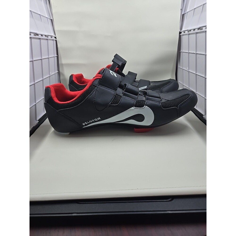 Peloton Cycling Shoes Mens 11 US 45 EU Black Indoor Exercise Bike Cleats Fitness - Picture 2 of 6